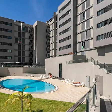 Piornais I By An Island *