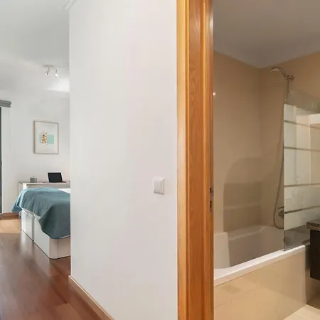 Piornais I By An Island Apartment Funchal (Madeira)