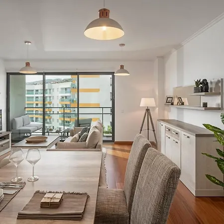 Apartman Piornais I By An Island *