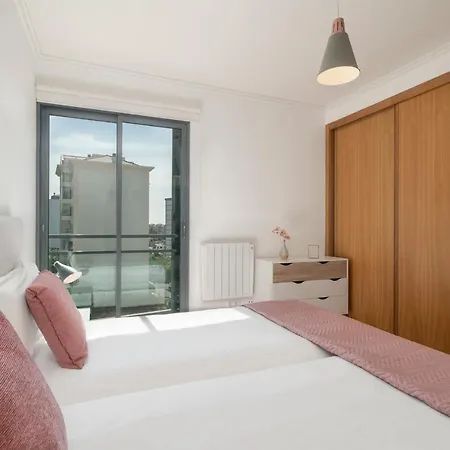 Piornais I By An Island