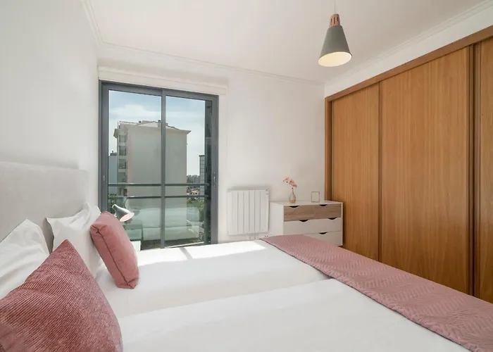 Piornais I By An Island